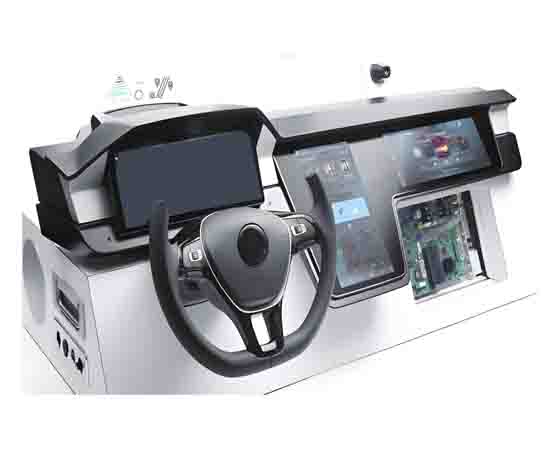 新能源汽車多功能實訓(xùn)設(shè)備(智能座艙).jpg